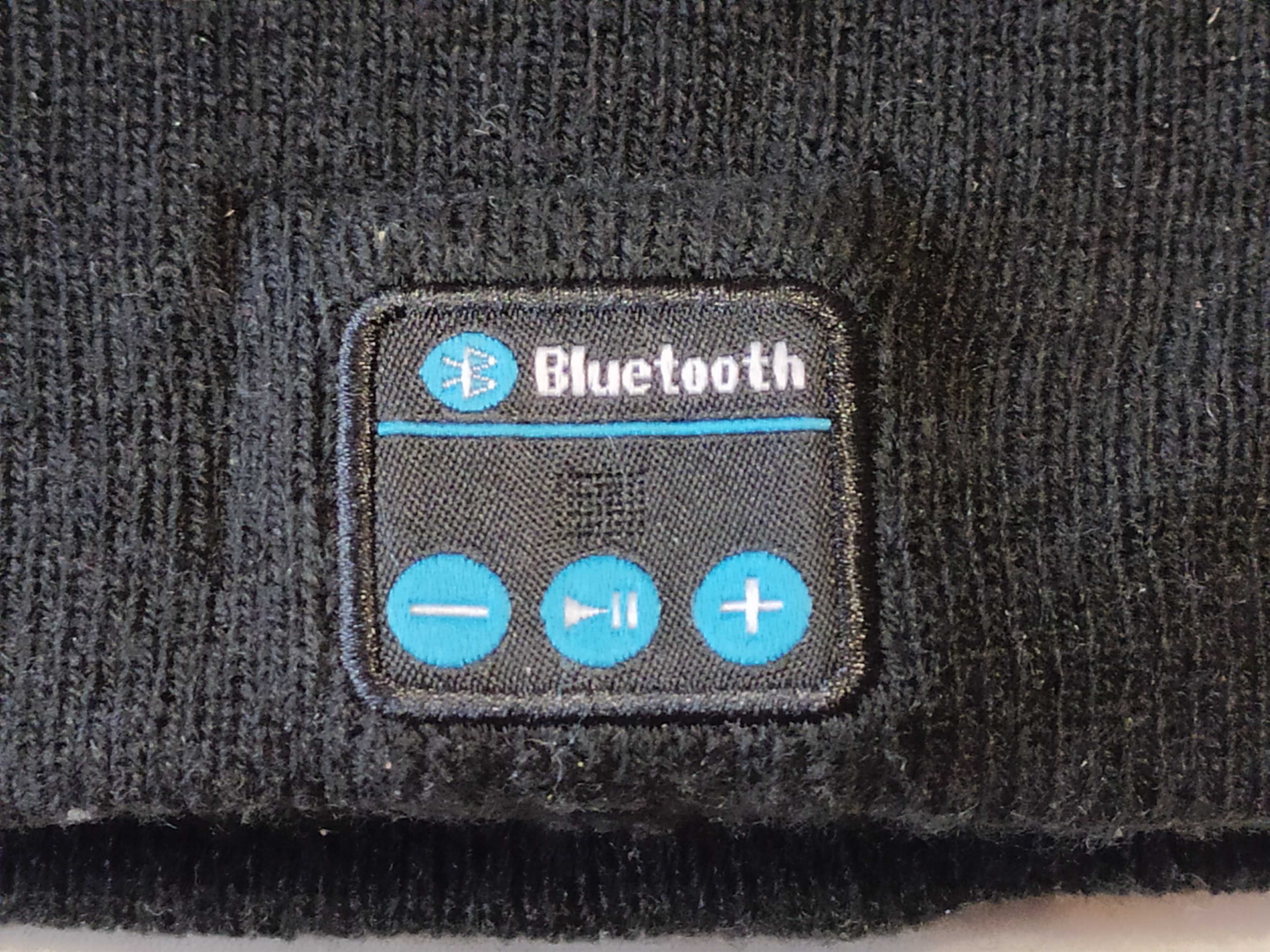 Портативна колонка Шапка з навушниками Bluetooth BT-HAT 5.0