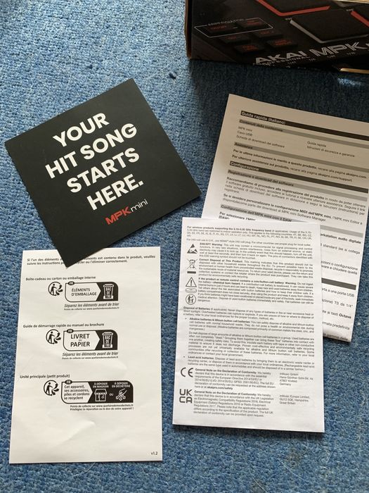 MIDI клавіатура AKAI MPK mini3