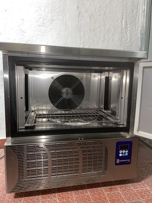 Abatedor de temperatura SAMAREF GELATO - PO6V PL ( semi novo )