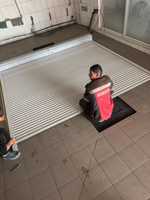 3250 х 2500 Ролета на гараж б/в. Захисні ролети б/в