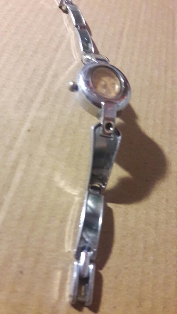 Женские часы наручные старинные ретро винтаж qmax quartz crystal water