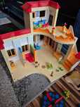 Playmobil – zestawy: przedszkole, plac zabaw, sklep – NIEKOMPLETNE