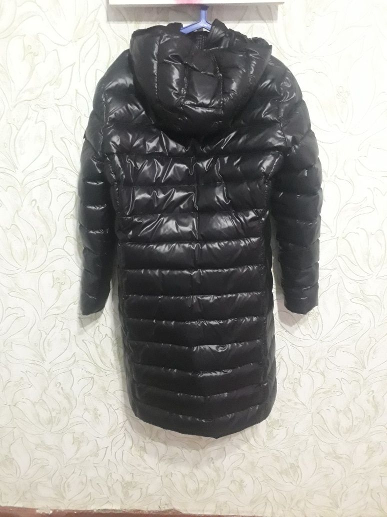 продам женское пальто