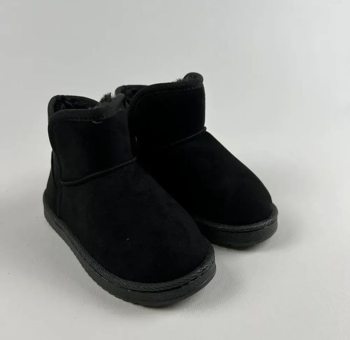 Уггі зимове взуття теплі угги чоботи Ботинки