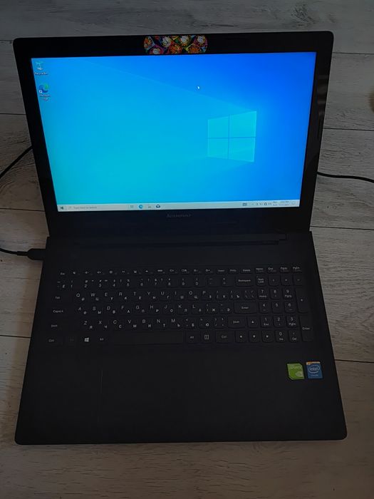 Laptop Lenovo Intel Celeron 4GB