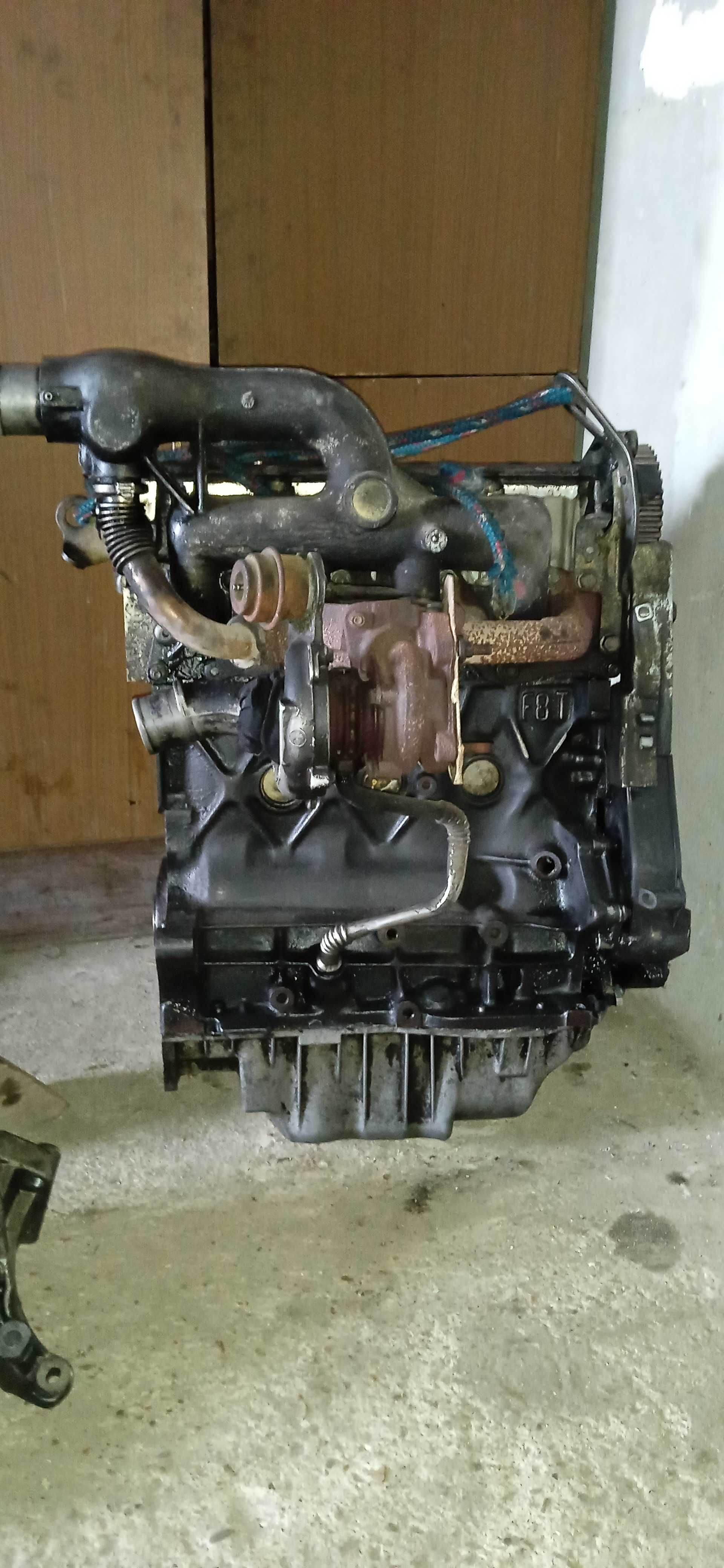 Двигатель F8T F9K К9К RenaultScenic 1,2 Laguna 2 1.9 dCi Megane 3 1,5