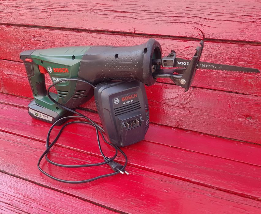 Сабельная аккумуляторная пила Bosch PSA 18li