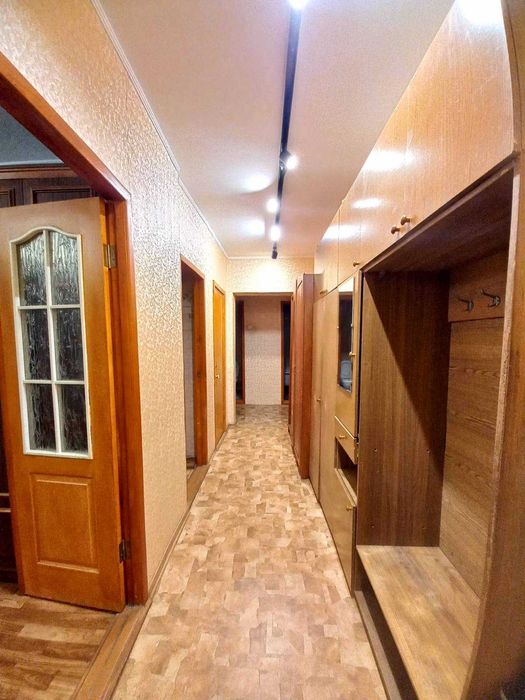 Оренда 3 кім на Жадова