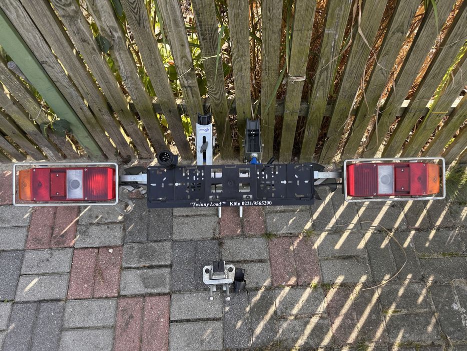 Bagażnik na hak uchylny 2 rowery Twinny load Prestige komplet ideał