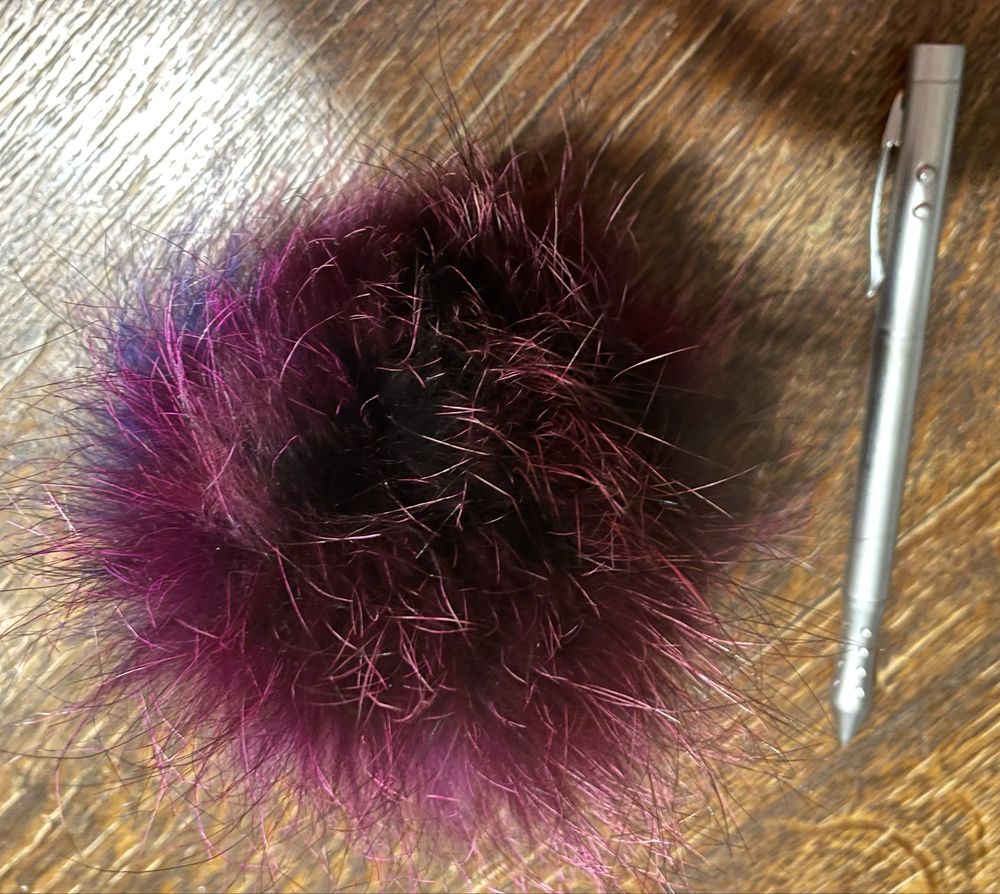 Pompon  futro naturalny fiolet