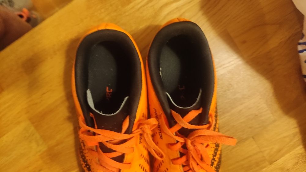 бутсы футбольные Adidas 37⅓