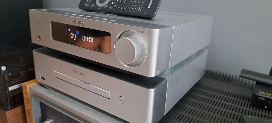 Miniwieża hi-fi Philips DCD 8000