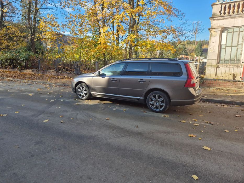 Volvo V70