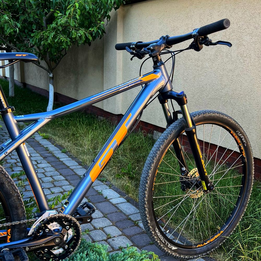 GT | 29 L | США | DEORE | гідравліка