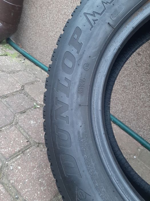 2x Opony zimowe 205/60R16 Dunlop WinterSport5 / 7mm