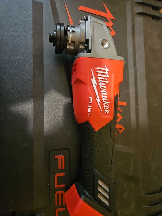 Milwaukee M18 szlifierka diax. Oryginalna