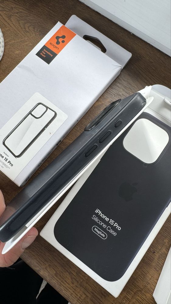 Etui iphone 15 pro magsafe silicone case black