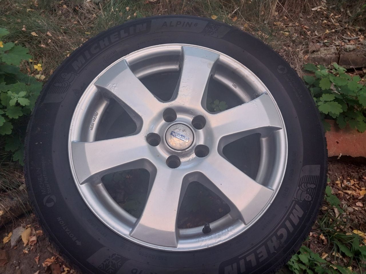 Продам диски 16R  4 штуки Розболтовка 5×108