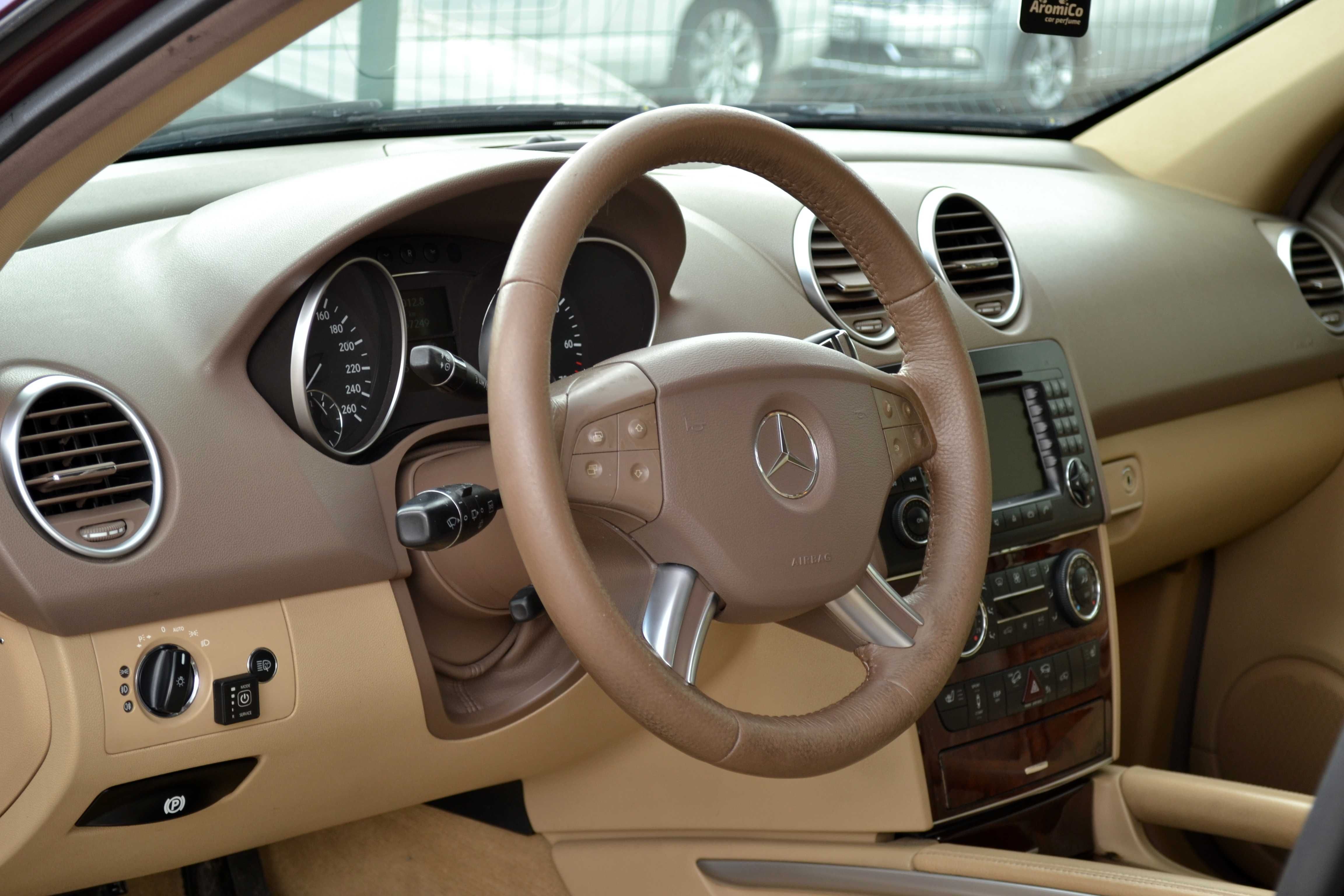 Mercedes-Benz M-Class 2006