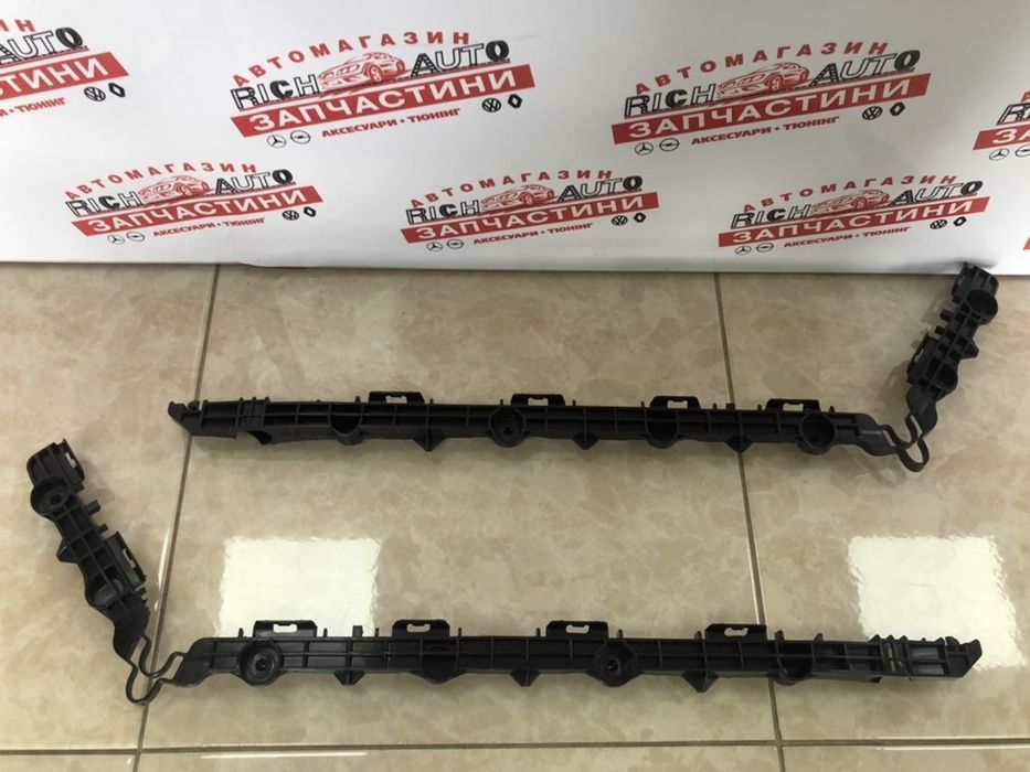 Кронштейн крепление бампера Toyota Camry 50 2012-2014г