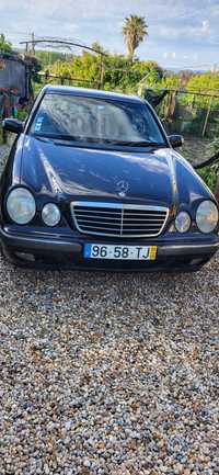 Mercedes E 220 Anangard