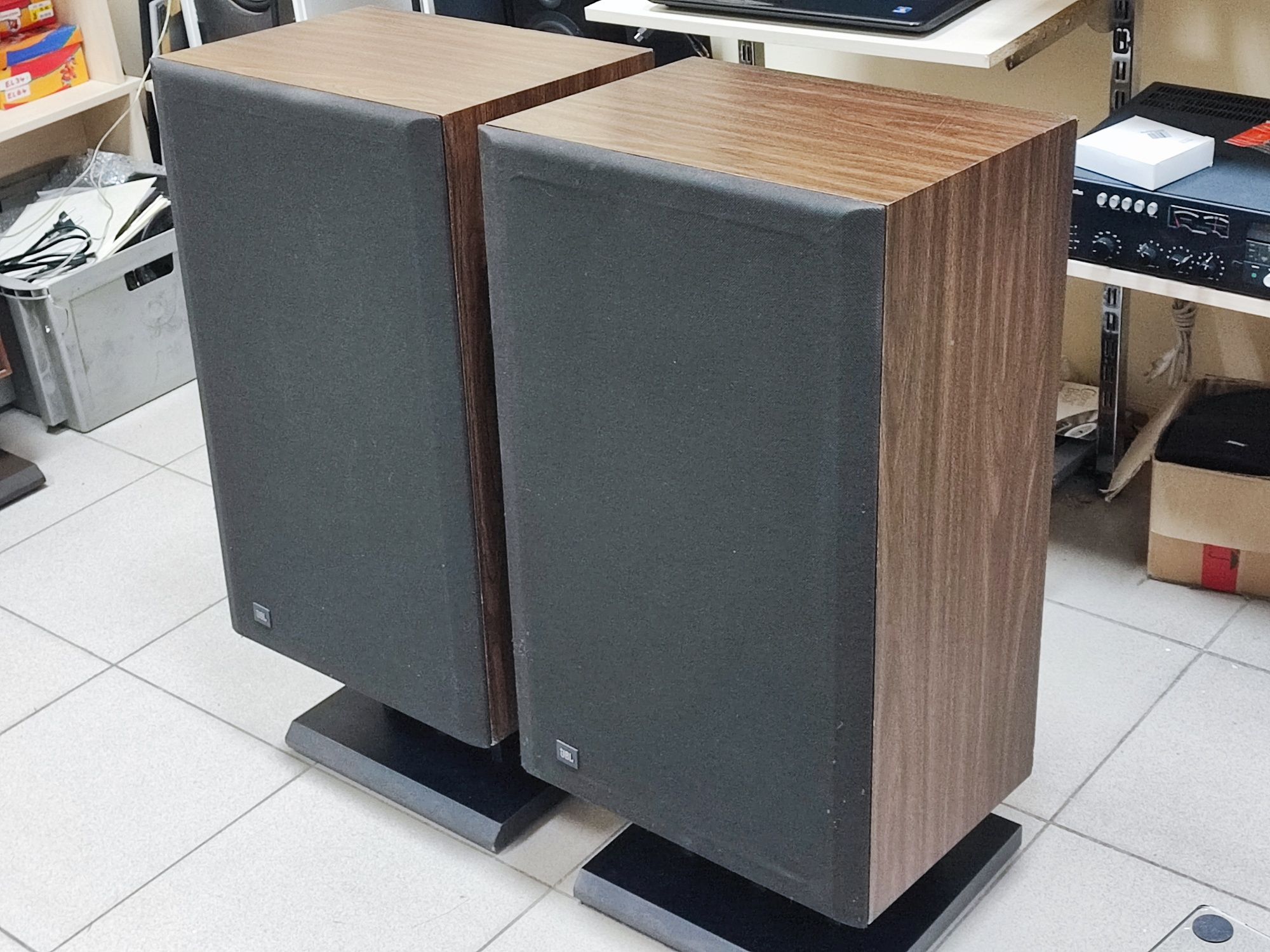 Топова Акустика JBL R123 ! НЧ - 300 мм ! Вага 42 кг ! Зроблено в США !