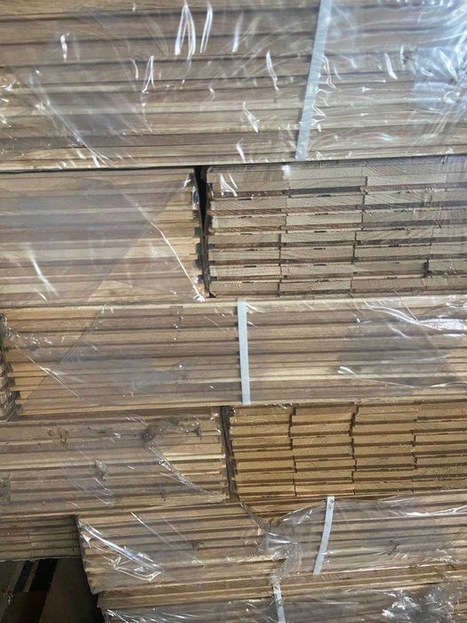 Дубовий паркет новий