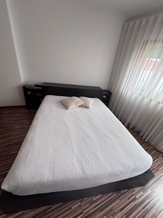 Cama de Casal em ÓTIMO ESTADO