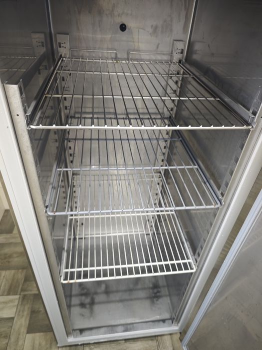 Морозильна шафа 700 л KT Німеччина