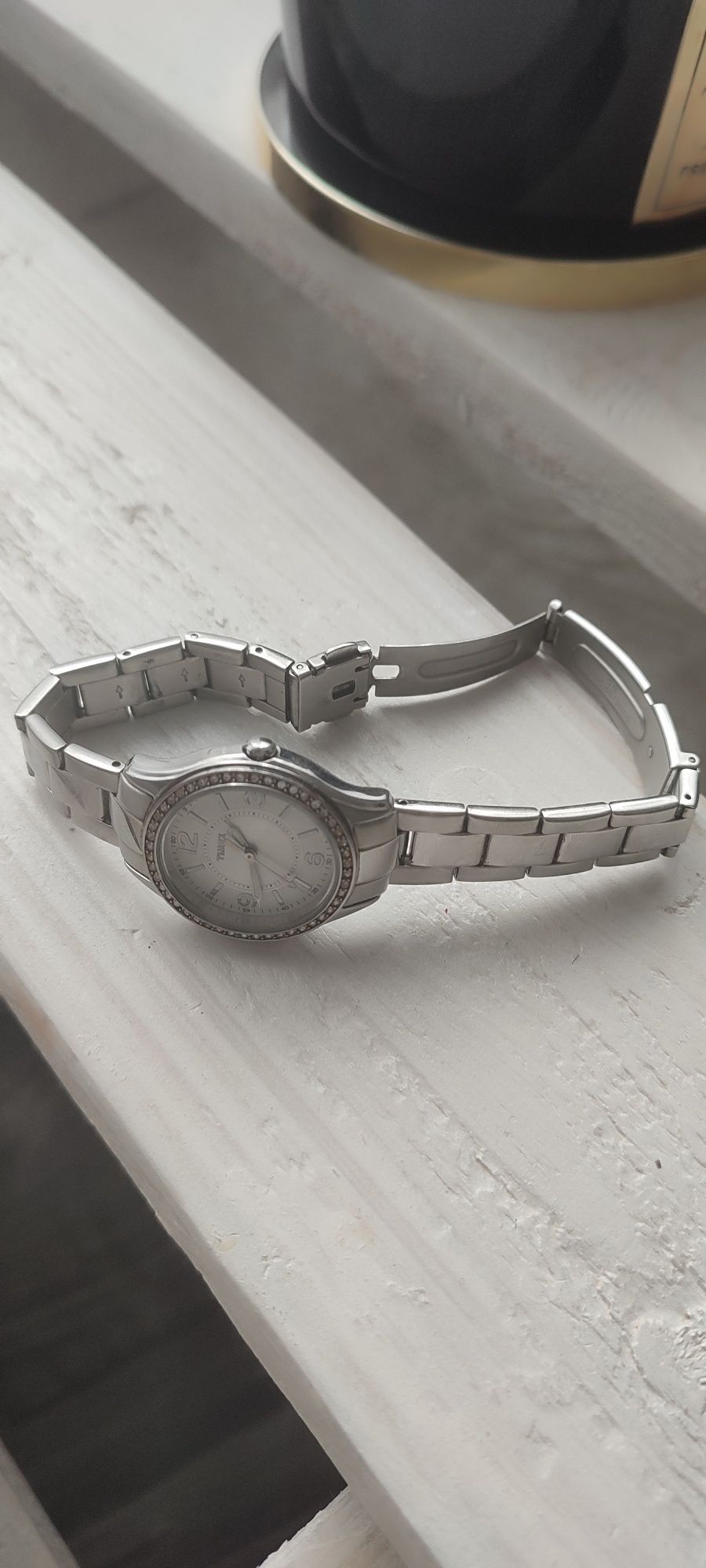 Zegarek Timex z kryształkami