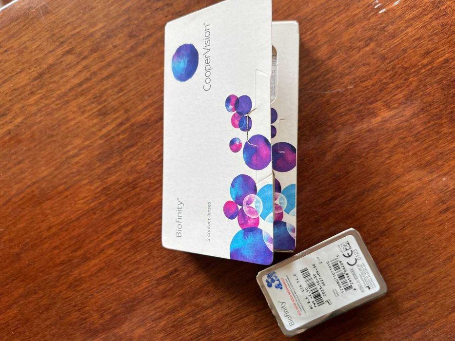 Контактні лінзи Biofinity [-2,5] 4 штуки