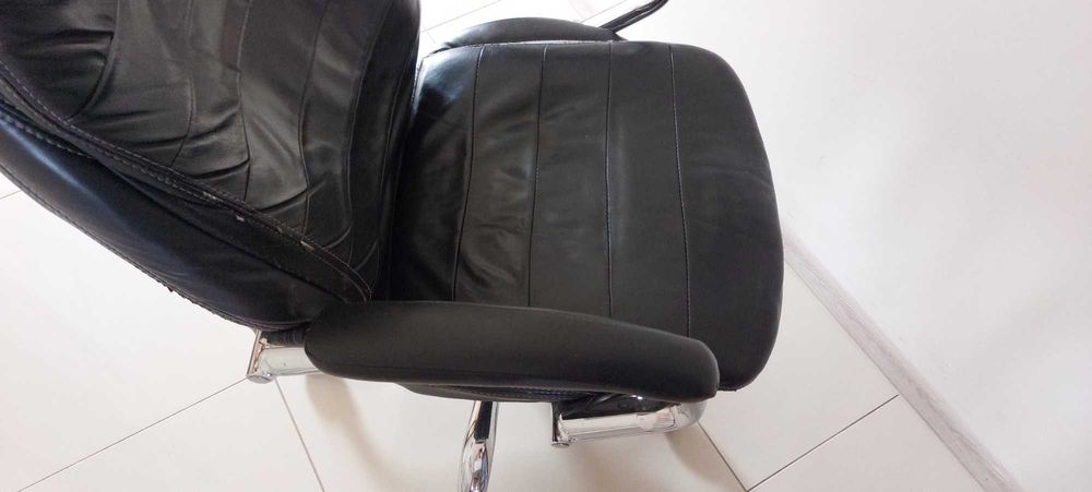 Fotel biurowy używany