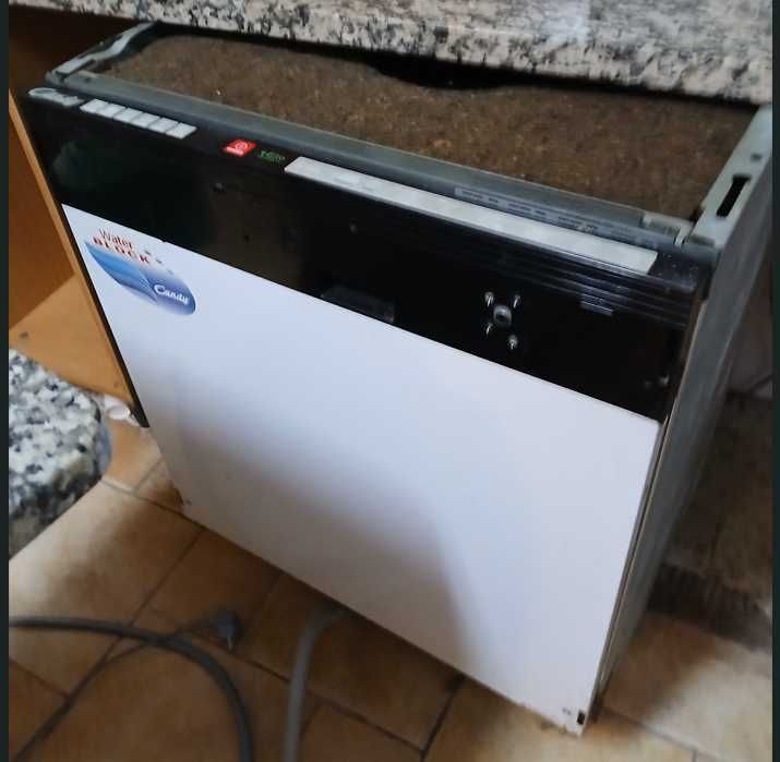 Maquina de lavar loiça candy