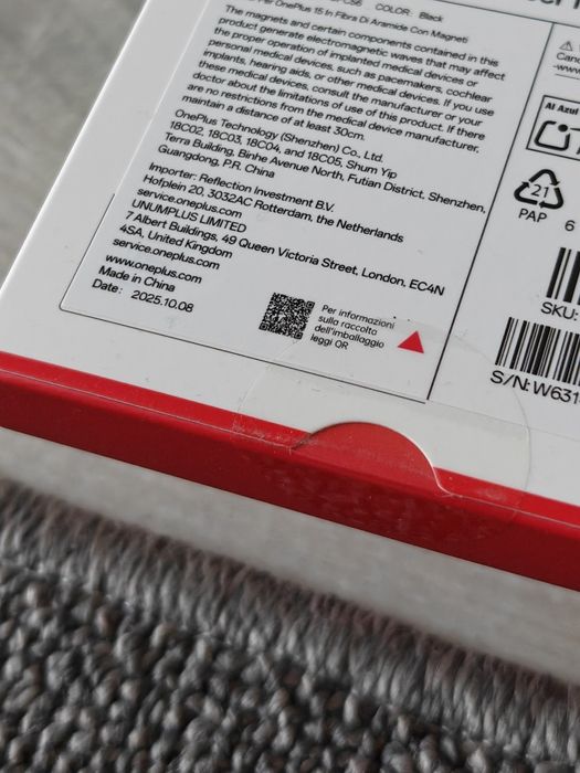 OnePlus 15 16/512, zestaw: etui, ładowarka 120w