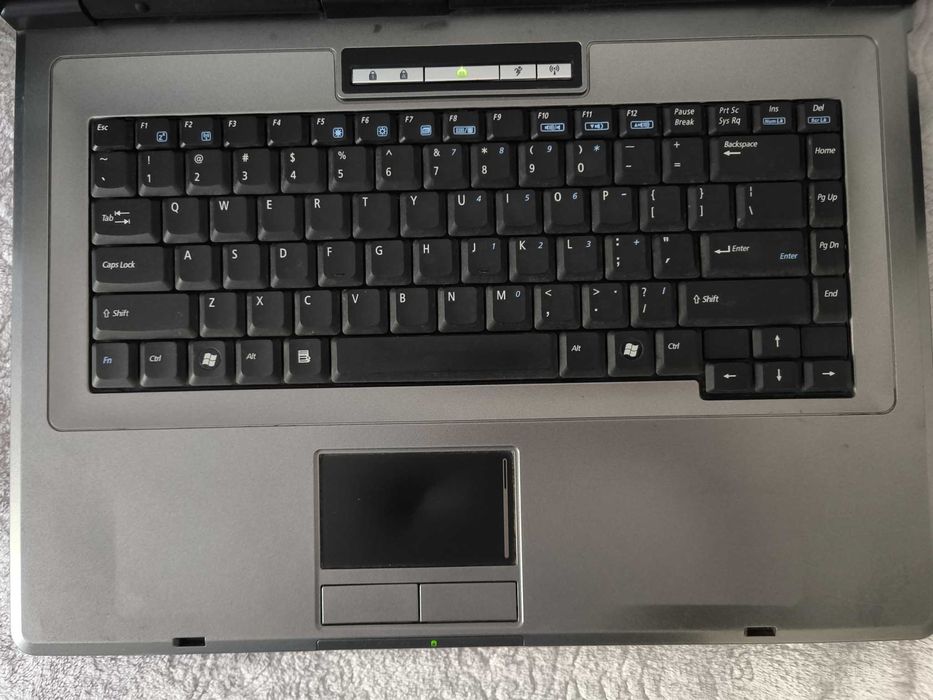 Laptop Asus Intel WiFi Bluetooth Win 11