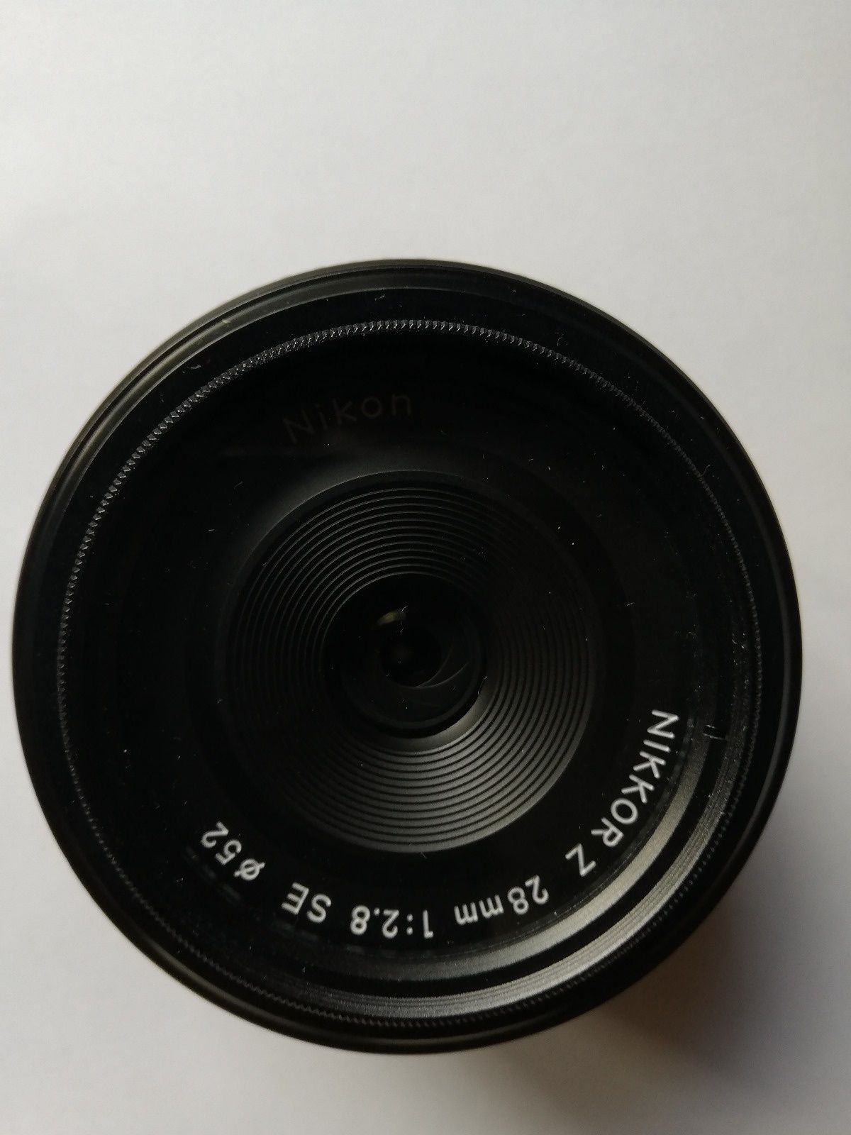 Lente Nikkor Z 28mm F/2.8 SE