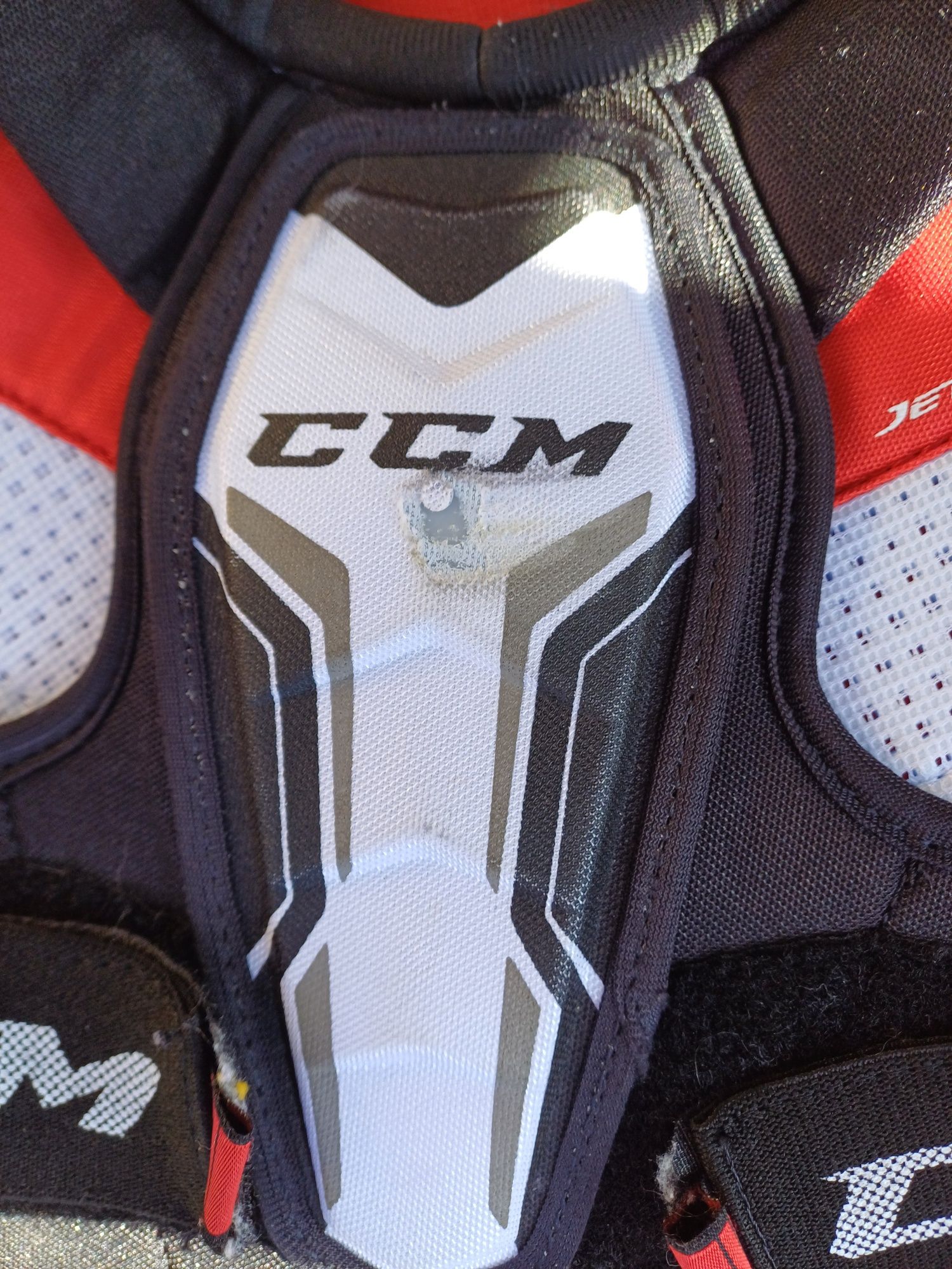 Naramienniki hokejowe CCM JetSpeed FT485 Sr