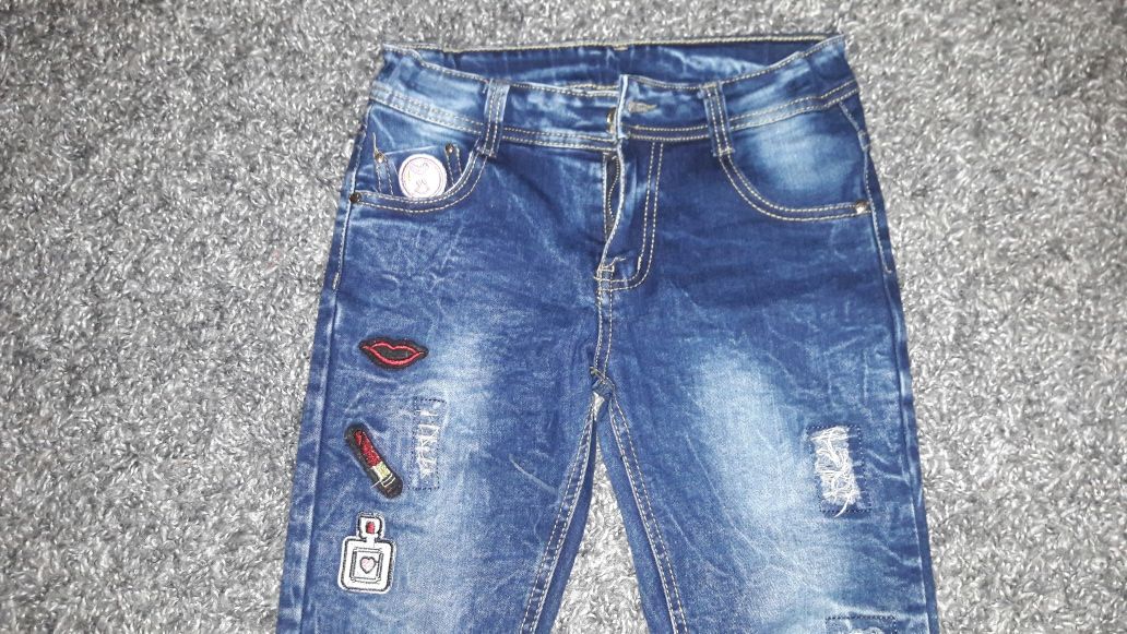 Rurki roz 146 / 152 jeans naszywki jak nowe