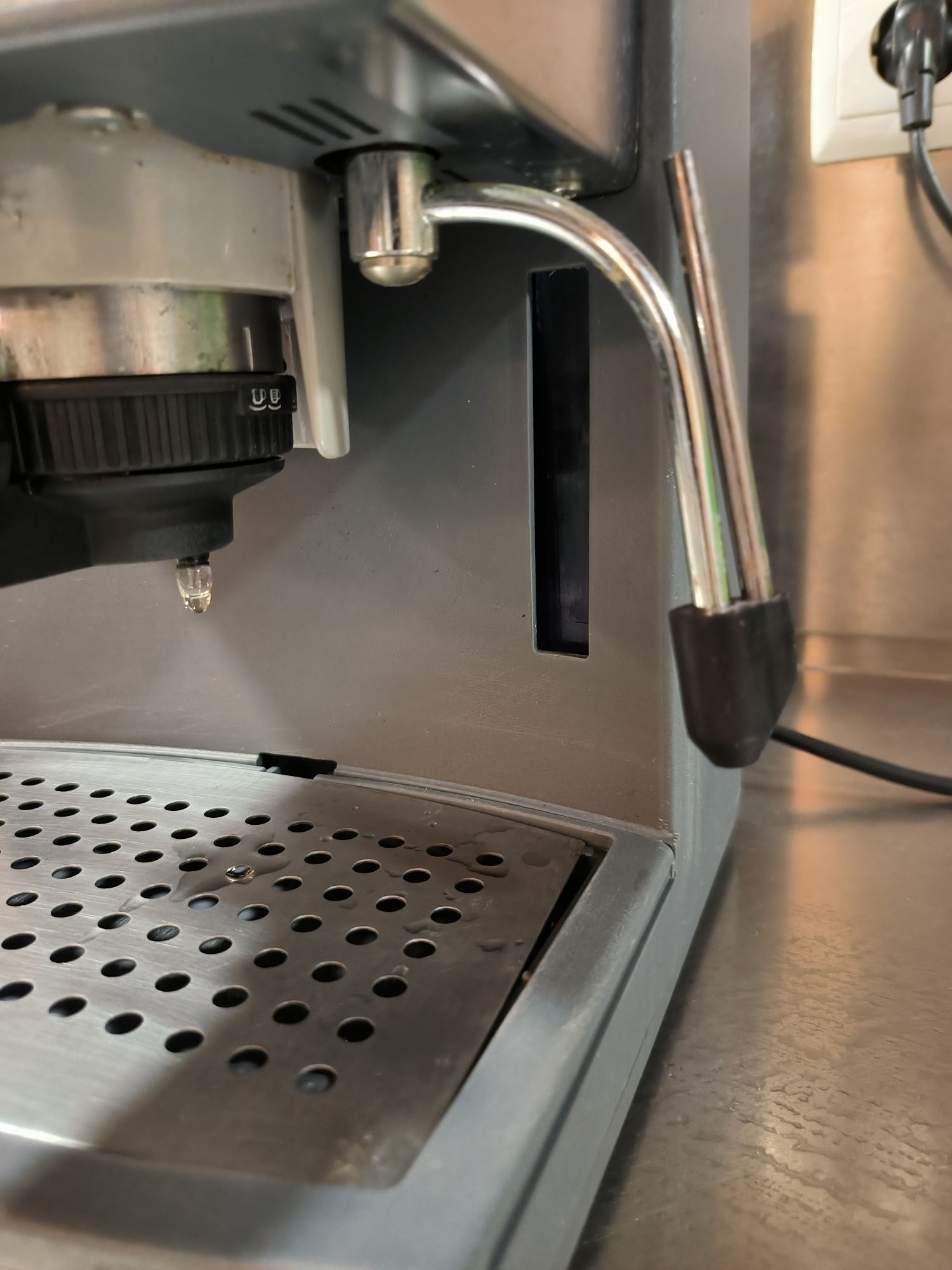 Máquina de Café Expresso Krups (Modelo 976)