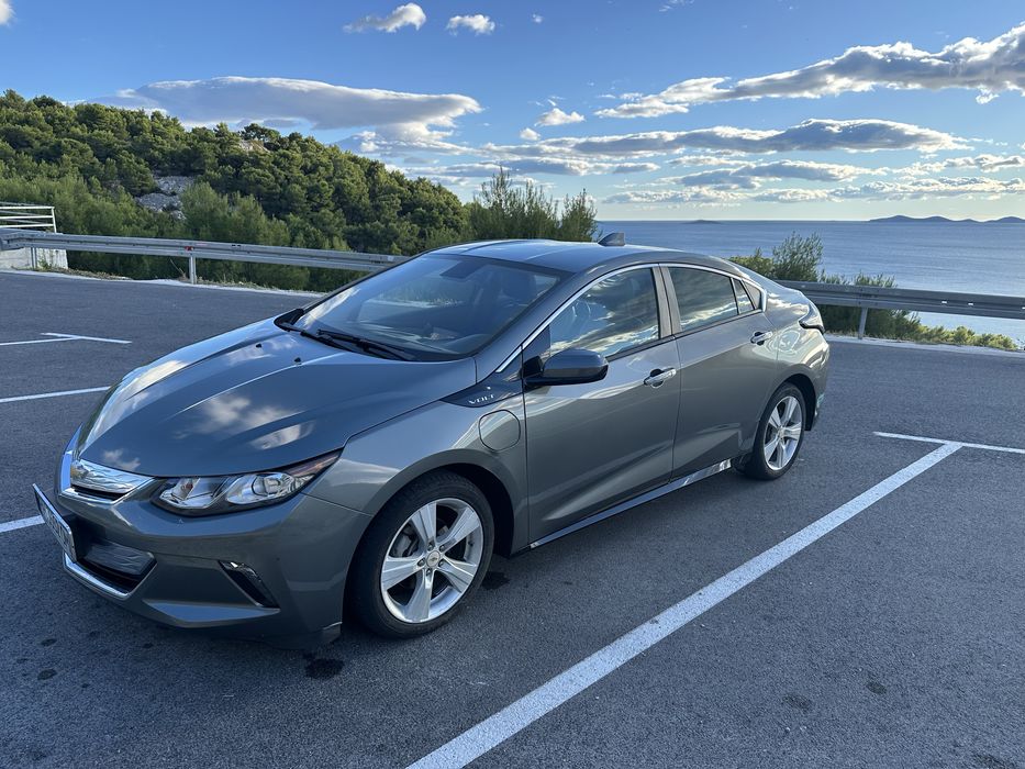 Chevrolet Volt 2017 року