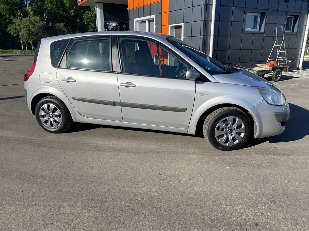 Renault Scenic 1.6