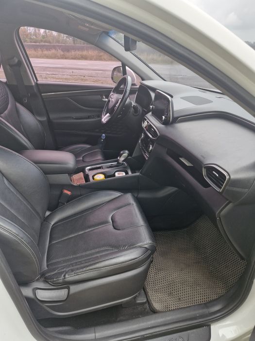 Hyundai Santa Fe  2.0