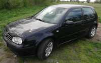 VW GOLF 1.6 SR Czarny