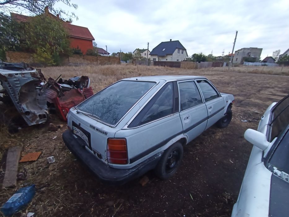 Продам toyota Carina 2 тоета Карина 
86 год

С документами нету