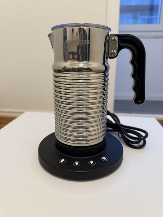 Aeroccino 4 da Nespresso - NOVA