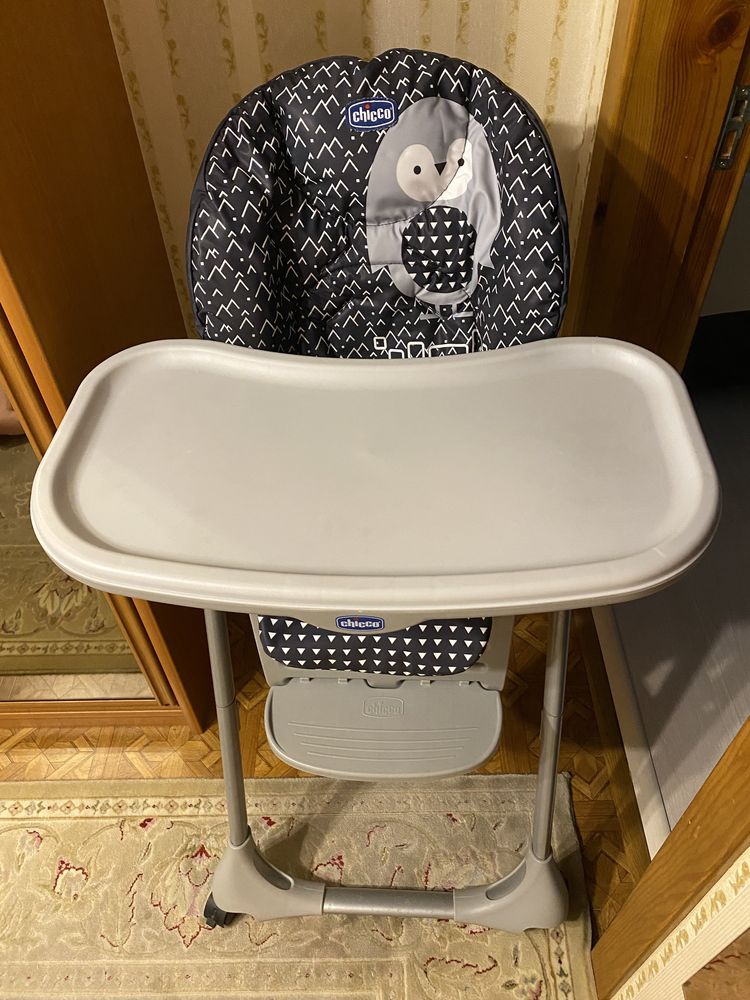Дитячий стілець для годування Chicco Polly Easy
