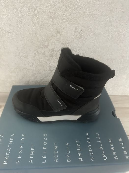 Дитячі зимові черевики Geox