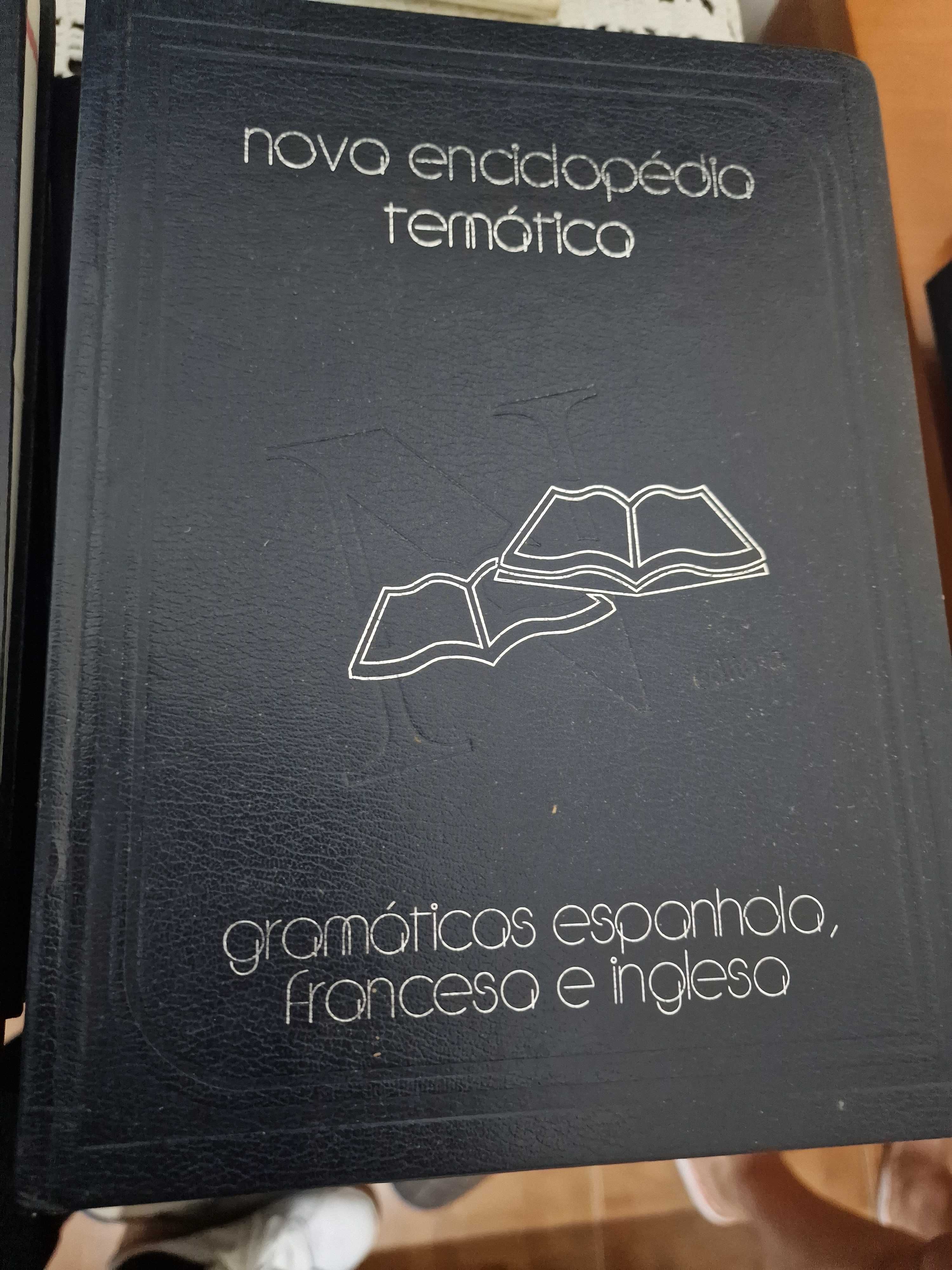 Vendo livros antigos da porto editora