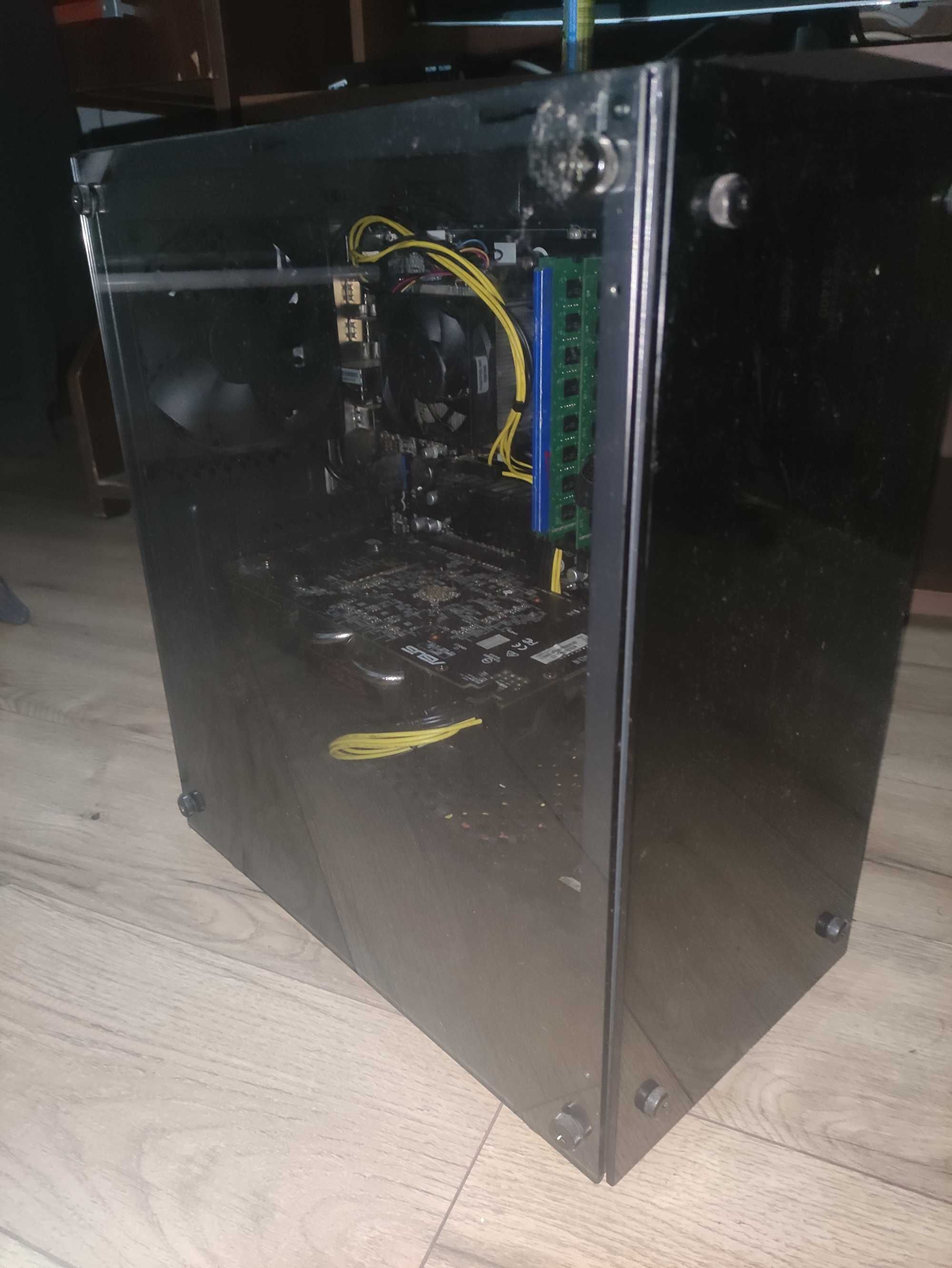 Komputer stacjonarny AMD FX8300 8 CORE + RX 570 4GB RAM 16 GB