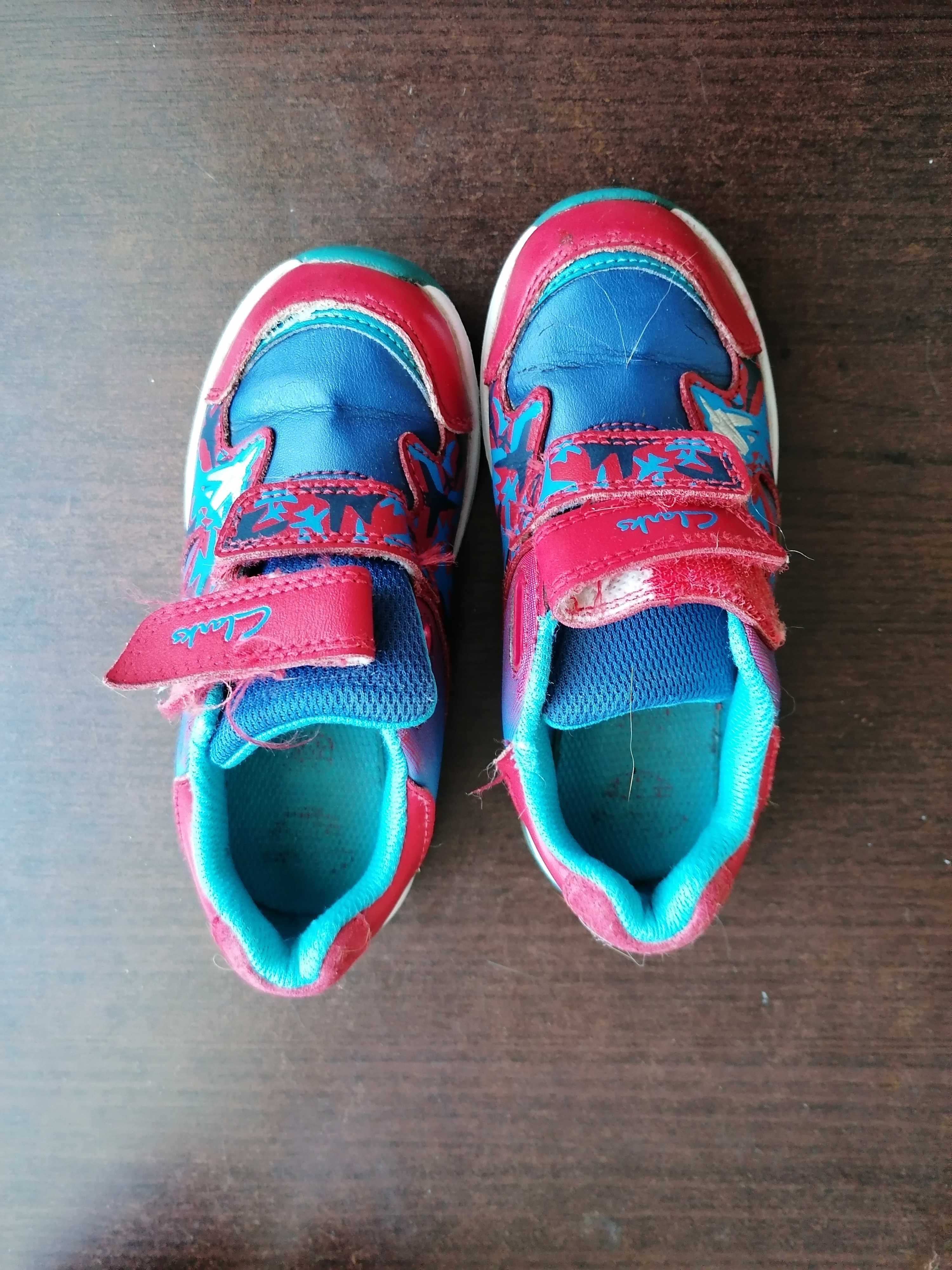 Sptzedam buty dla chlopca